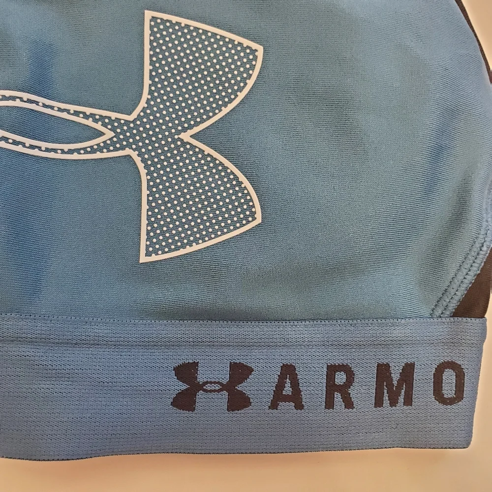 Under Armour | Crossback Graphic Sports Bra - Picture 4 of 6
